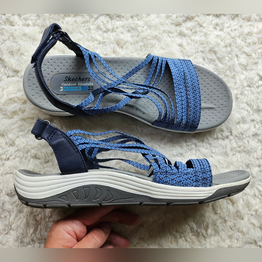Skechers Outdoor Lifestyle Women’s Strappy Stretch Sandals, Blue, Grey, Size 10